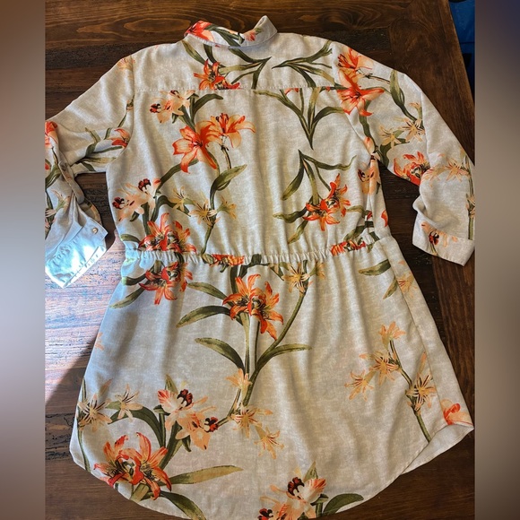 Chico's Spring Lily Tunic - Picture 4 of 4